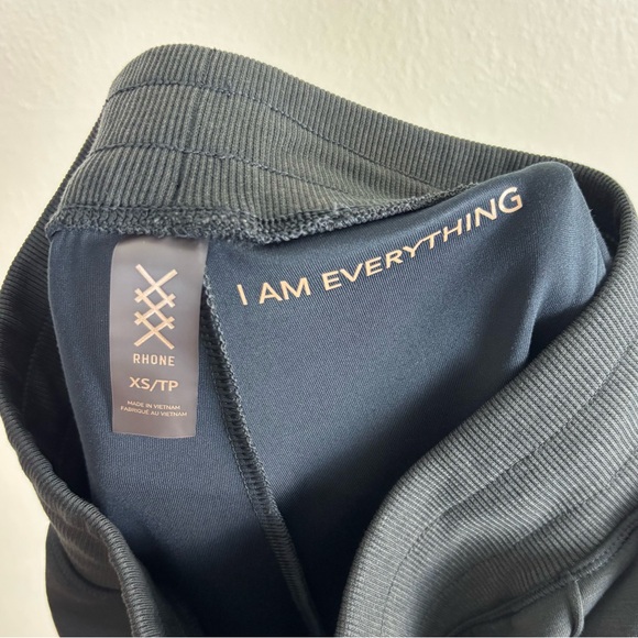 Rhone DreamGlow Wide Leg Trousers Women’s Sz XS Gray/Black Solid Pintuck Pants - Picture 8 of 9